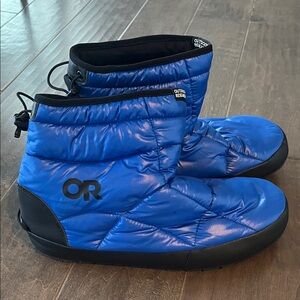 Outdoor Research Tundra Trax Booties Blue - Size is Estimate